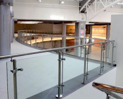 Ограждения со стеклом заказать в Днепре (Днепропетровск)