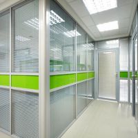 Стационарные офисные перегородки