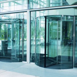 Входные стеклянные двери, группы